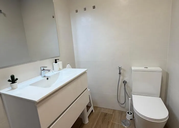 Alhambras Gate By Andalusian Nights * Granada